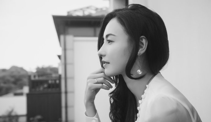 你离侧颜杀有多少距离