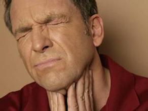 1,吞咽困难:为下咽癌特有,肿瘤累及梨状窝尖,食道入口等部位所致