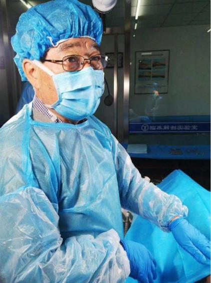 北大一院辛钟成教授示范阴茎支撑体植入手术上海交通大学附属人民医院