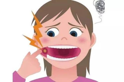 或者有反复感染,如口腔粘膜溃疡,咽喉炎,肺炎,甚至并发败血症等,或者