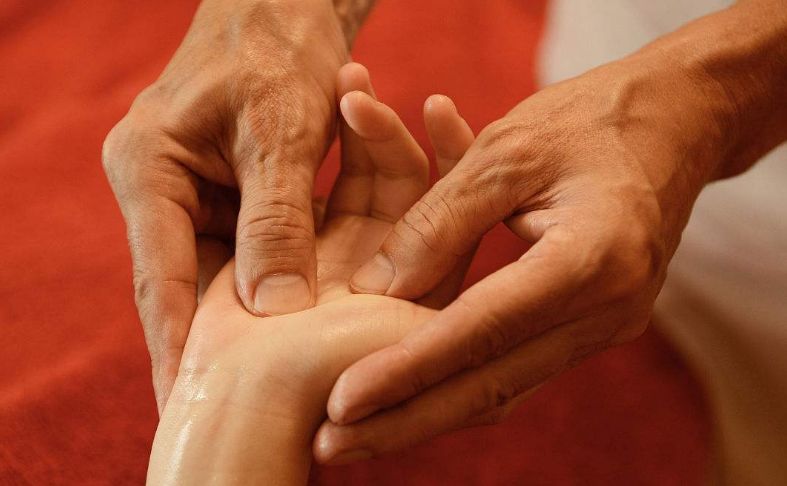 有一种手诊法,一上手就知道是什么病!