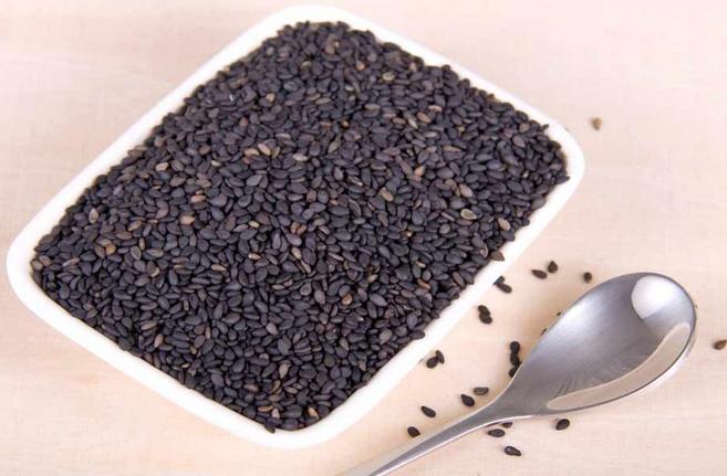 脑膜瘤患者福利:吃什么能够补脑,恢复病情?