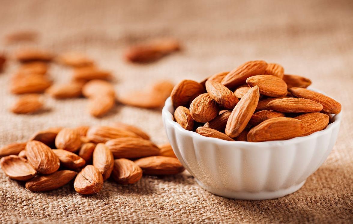 杏仁的药用价值,苦杏仁和甜杏仁各有不同