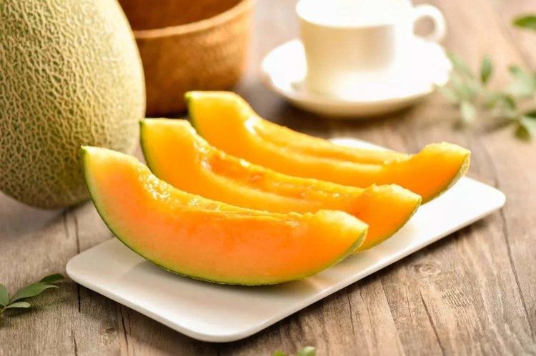 哈密瓜性味:甘寒.