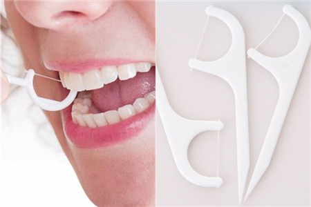 经常会塞牙,用手,用舌头都很难清理干净,一些人就会使用牙线来清理