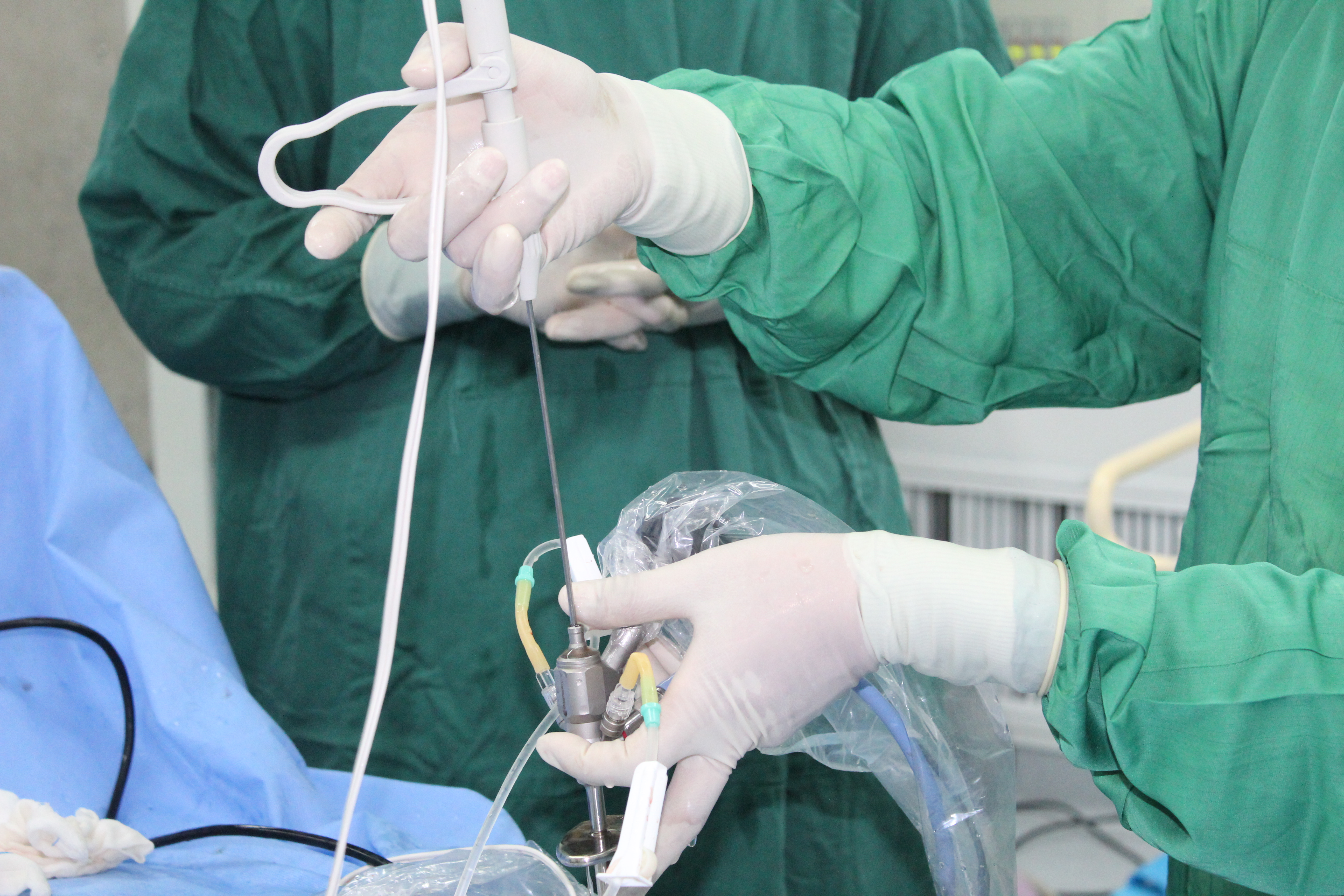 全麻下椎间孔镜并发症_(椎间孔镜手术全麻有风险吗)