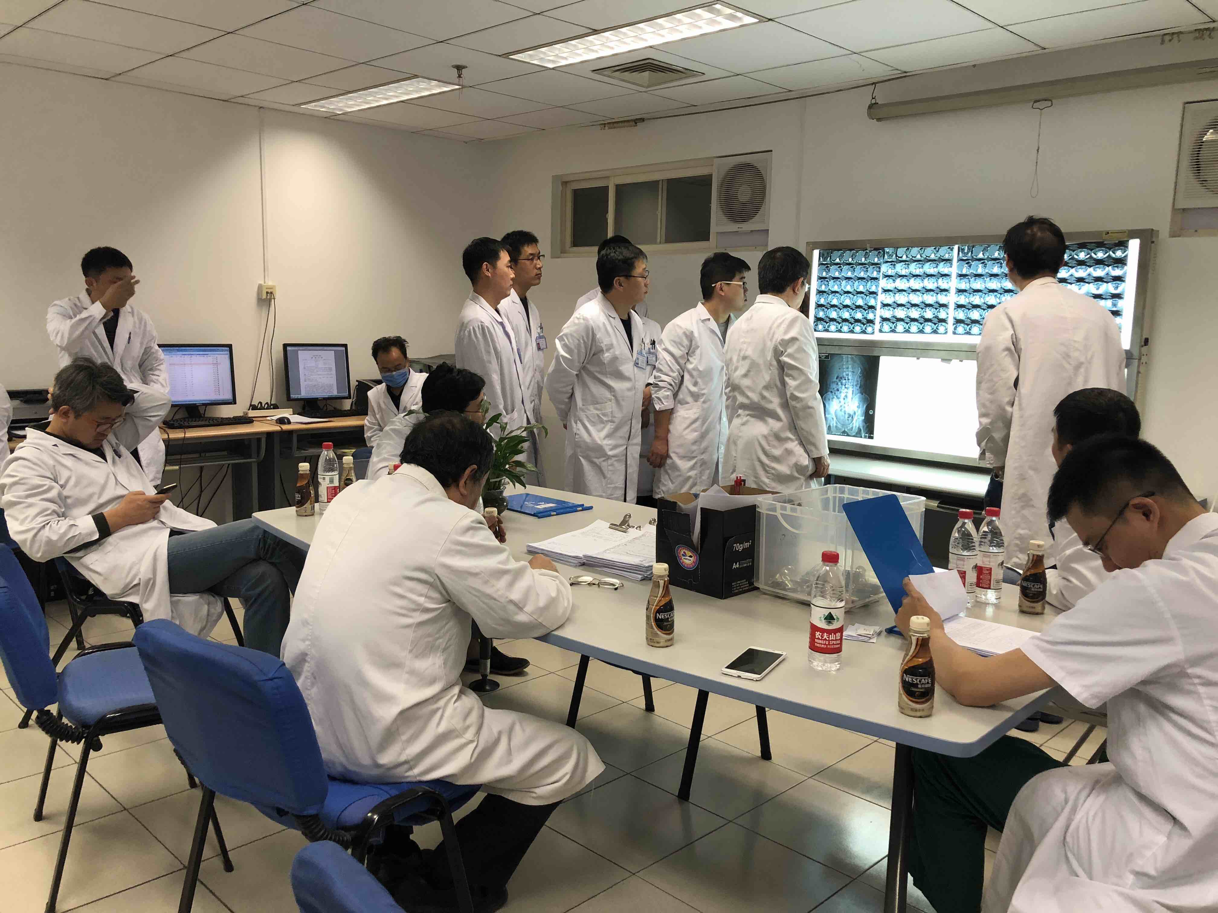 北大泌尿泌尿三病房周二例行查房,每次都是干货满满-杨昆霖住院医师