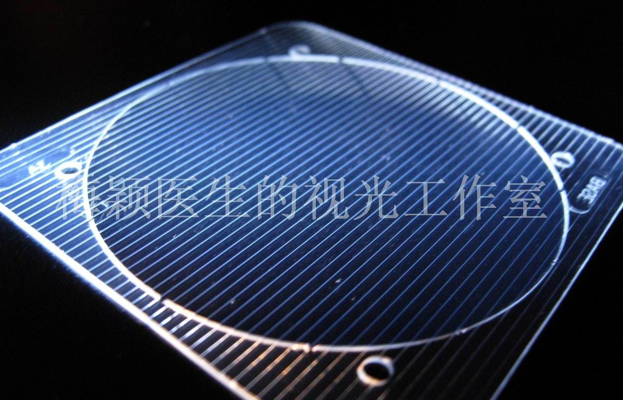 压贴三棱镜的应用简介