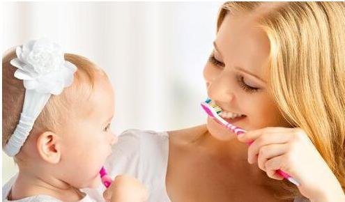 宝宝什么时候需要刷牙，怎么刷？这里有你需要的全攻略