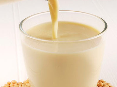 喝豆浆吃豆腐容易得乳腺癌吗