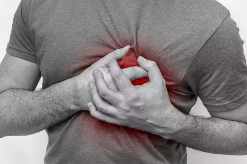各种原因引起的心肌受累均可导致血浆中出现抗心肌抗体,例如心脏外伤