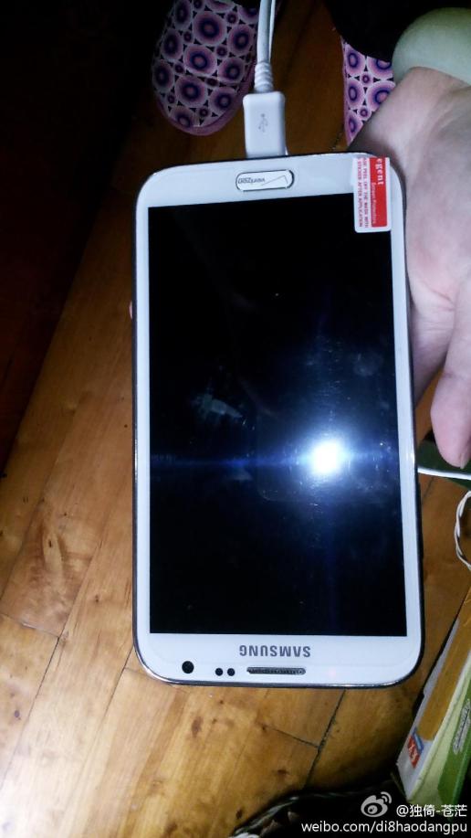 谁用过note2.感觉如何?以及谁知道root是什么意思?和苹果?