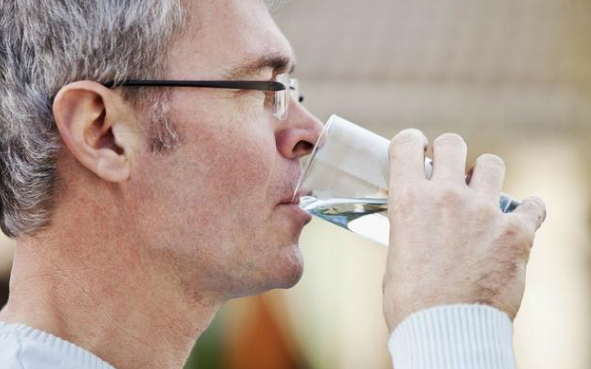 医生为你分析8个重点,健康喝水不再难