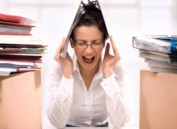 生活水平的不多提高,工作节奏的日益增快,很多一线城市的菇凉压力山大