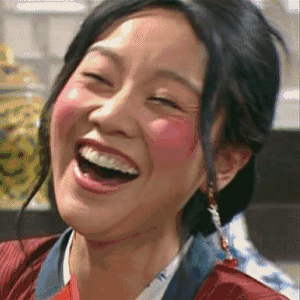 例如:大眼睛 白里透红的皮肤 瓜子脸