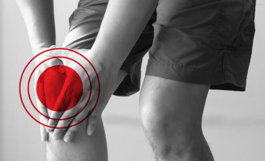 中老年人骨骼关节痛,该补钙还是补氨糖?医生为你一次性全说清