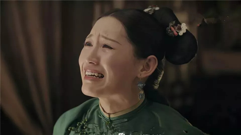 可能形成凹凸不平;超声刀使用不当可能烧伤皮下组织 尔晴的面部问题