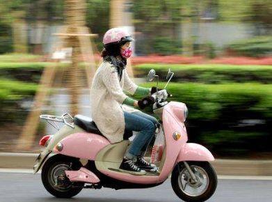 “骑车上瘾”却被诊断为“双相障碍”的女孩