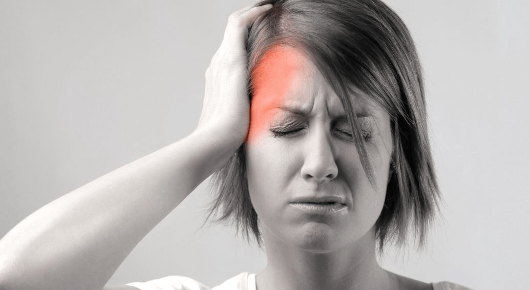 头痛八年,患者有时候会感觉头疼,以前不太严重,也就没太在意,疼得时候