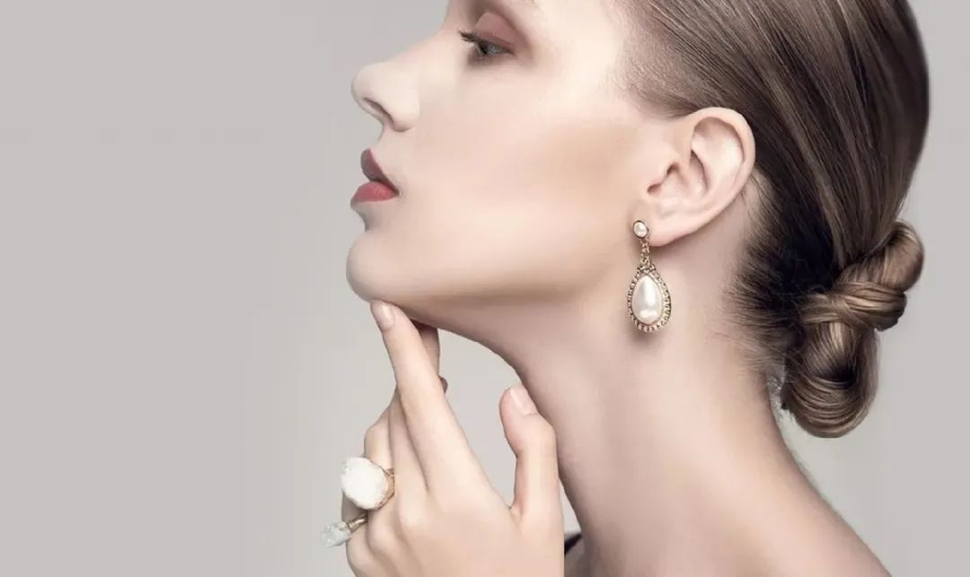 360°无死角的天鹅颈是怎么来的?