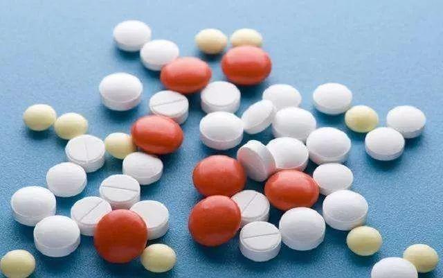 所有可能提高痉挛阈值的药物,建议提前减量或停药.