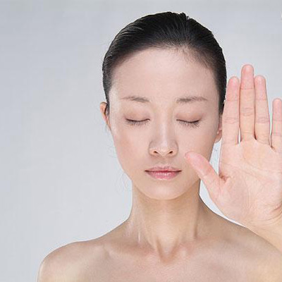 "大姨妈"光顾,小心带来"月经疹"