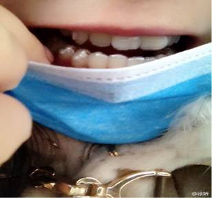 羡慕刘涛一口白牙?先看看她“美容冠”血泪史…