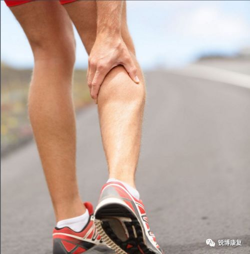 帮你摆脱难看的膝超伸!