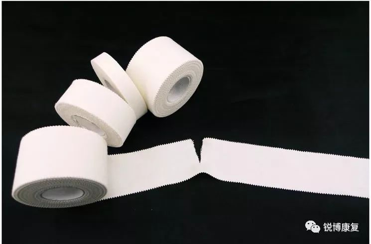 贴上它膝盖就不痛?肌贴,白贴,皮肤膜到底怎么用?