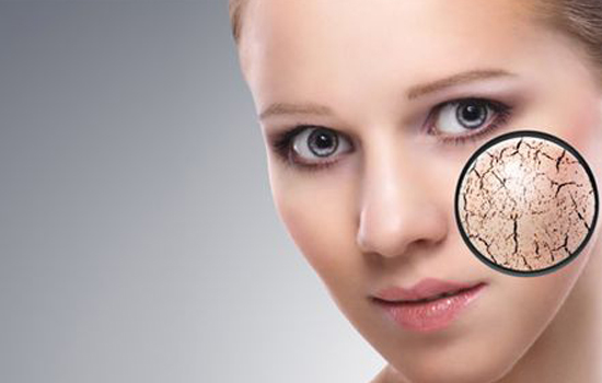 天天敷面膜,能不能改善肌肤干燥,暗黄?