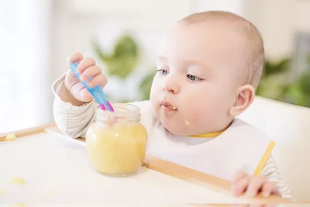 一岁宝宝的辅食营养如何安排?看完一目了然 一岁宝宝的辅食营养如何安排?看完一目了然